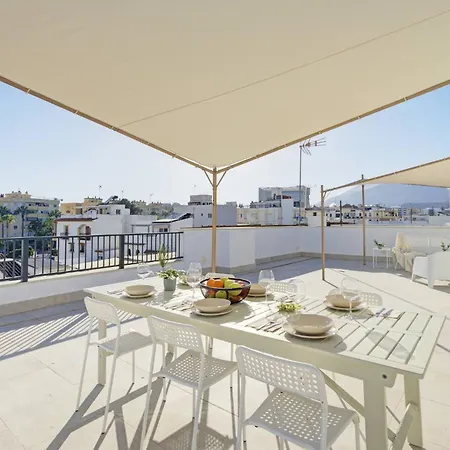Incredible Terrace, Sea Views, Great Location Estepona