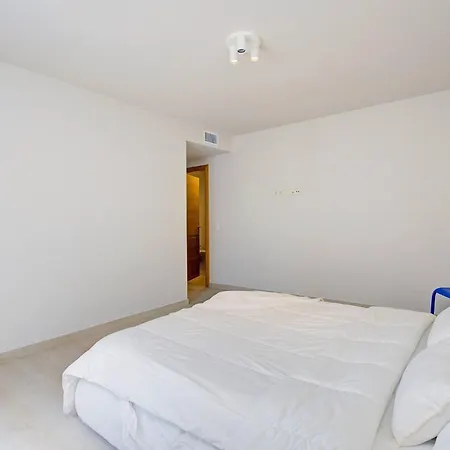 Incredible Terrace, Sea Views, Great Location Estepona